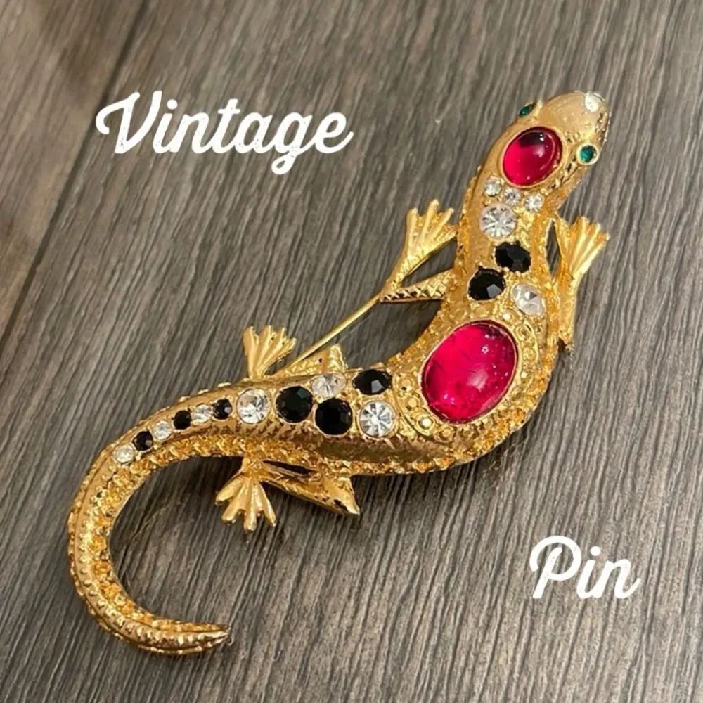 Vintage Gold-tone Gecko Salamander Lizard Rhinestone Brooch Pin Large Lizard Pin